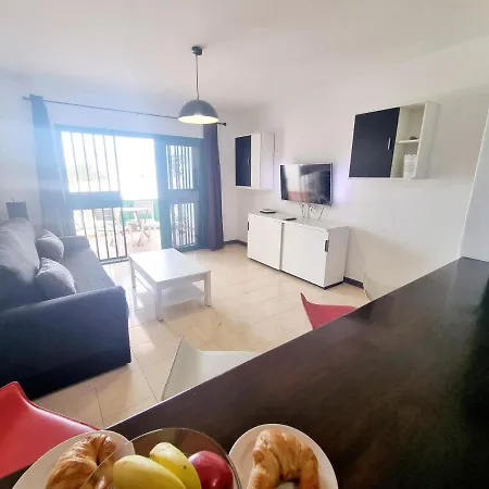 Malvasia 9 بويرتو ذيل كارمين